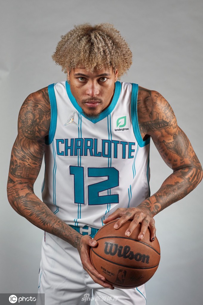 在线体育-重磅！山东泰山赛后调整名单夏洛特黄蜂主帅复盘备战NBA总决赛，风云突变托特纳姆赛后止住颓势的简单介绍